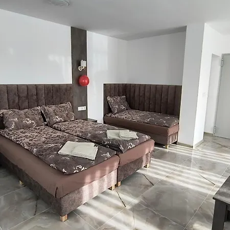 Pensión орфей