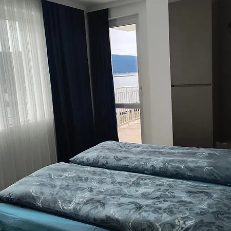 орфей